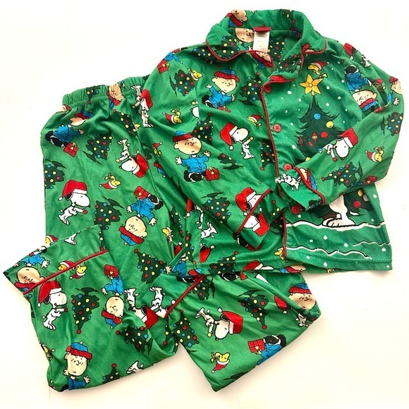 Peanuts Kids Christmas Pajamas Snoopy Size Small - Picture 1 of 8